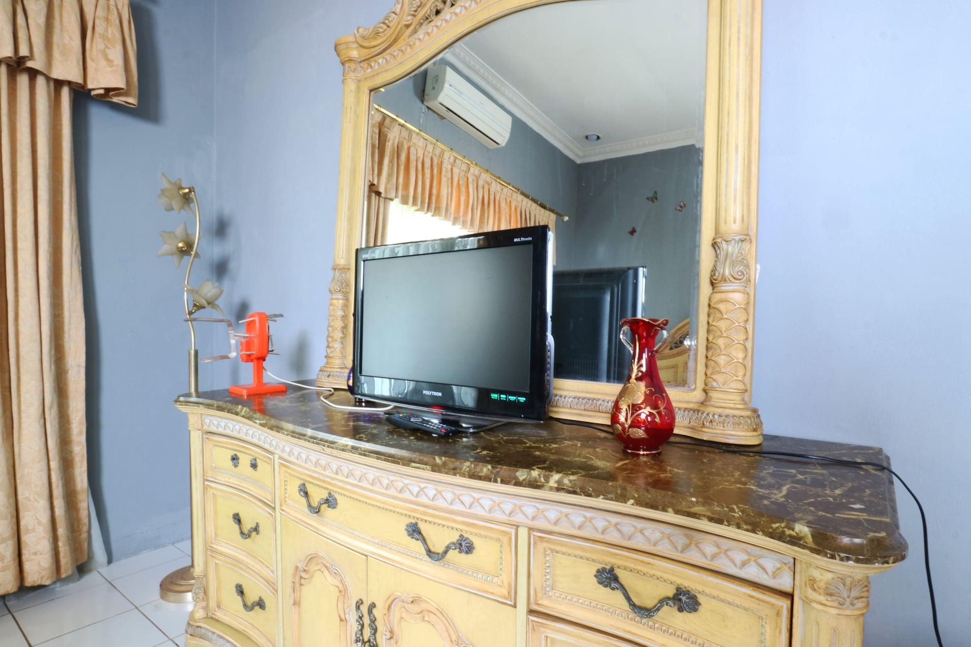 Villa Sri Manganti Jakarta Luaran gambar
