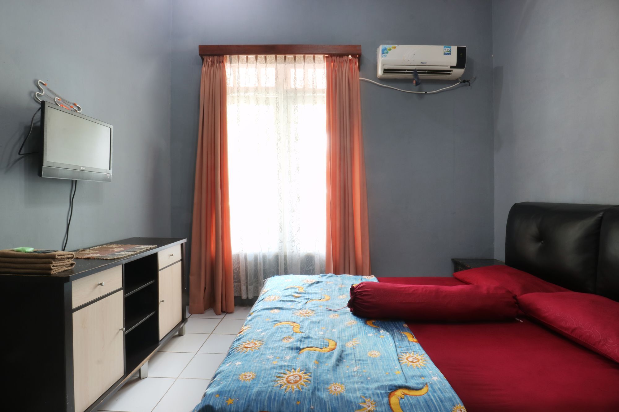 Villa Sri Manganti Jakarta Luaran gambar