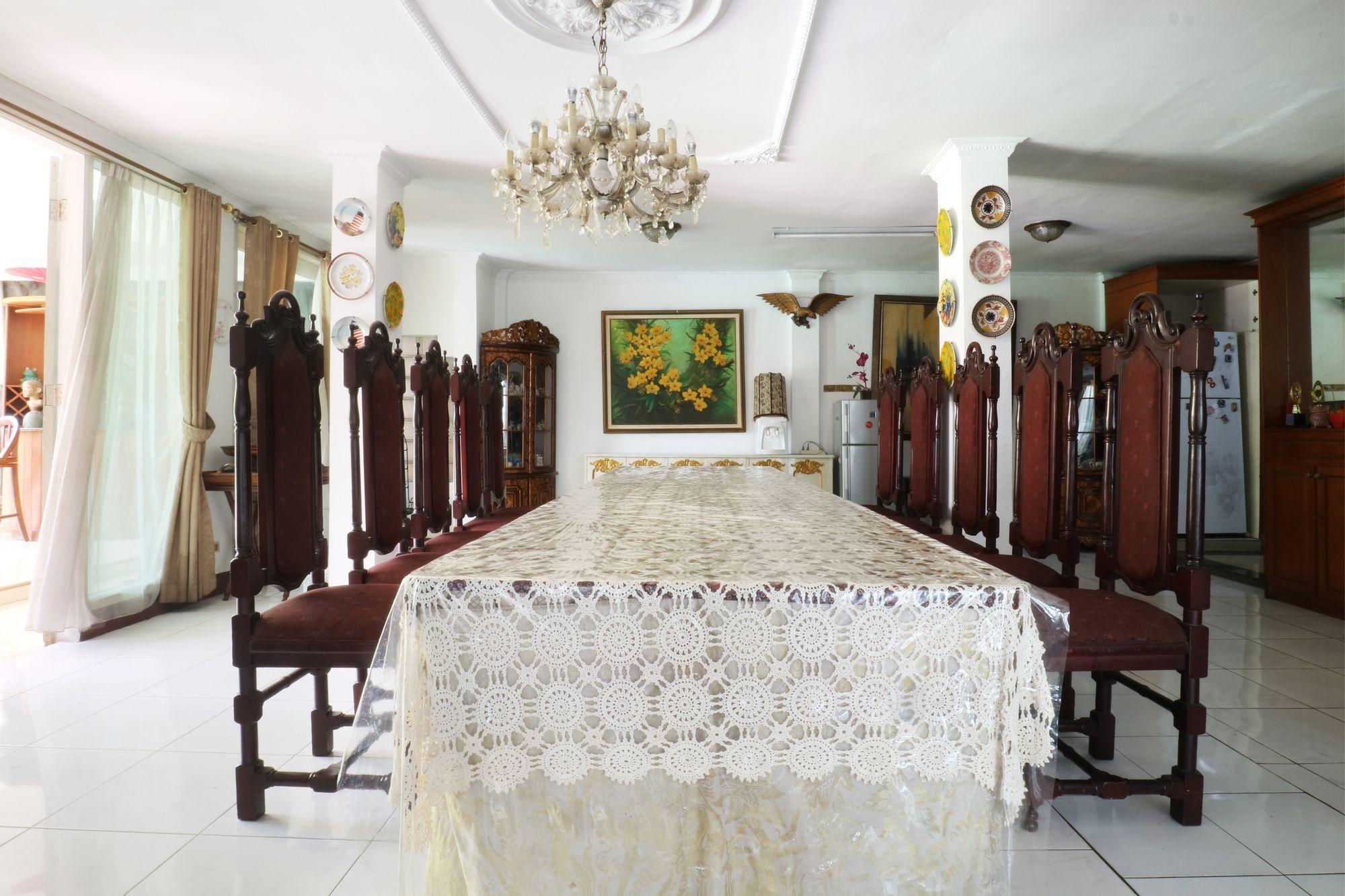Villa Sri Manganti Jakarta Luaran gambar