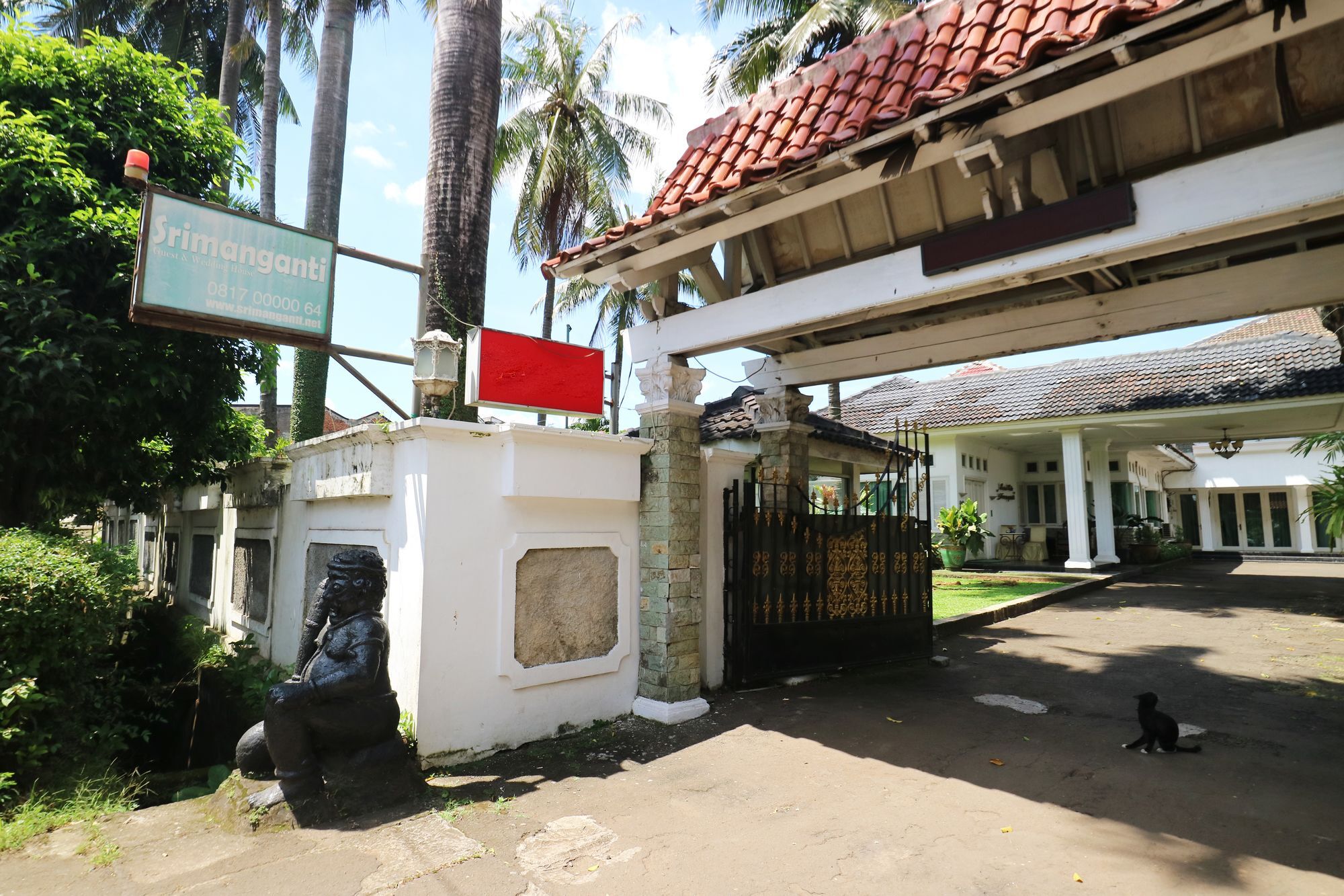 Villa Sri Manganti Jakarta Luaran gambar
