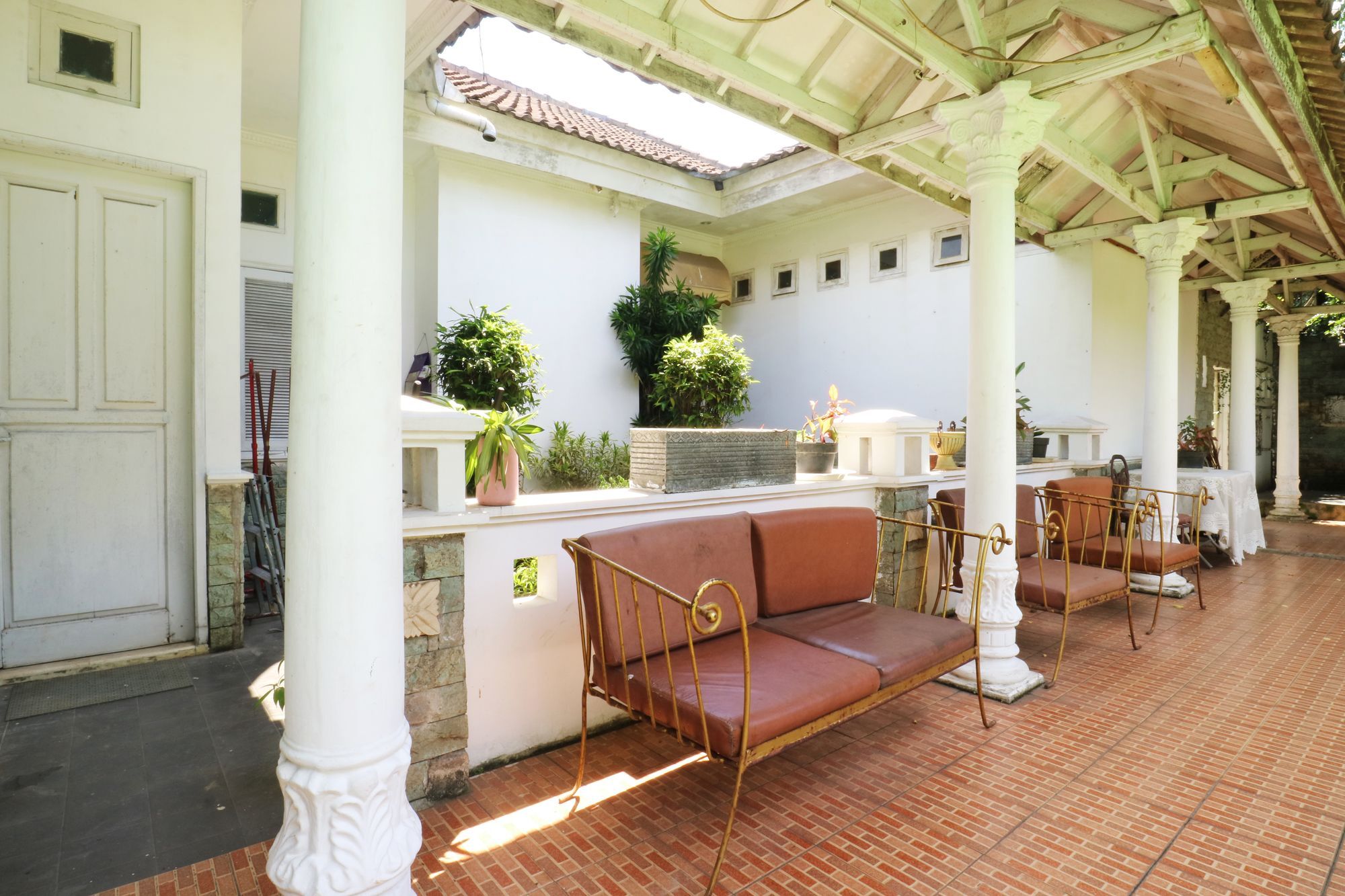 Villa Sri Manganti Jakarta Luaran gambar